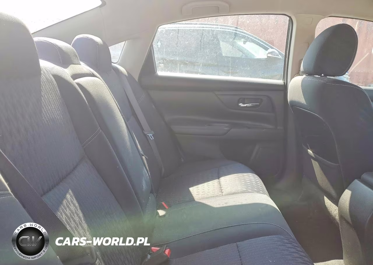 2018 Nissan Altima 2.5 S VIN:1N4AL3AP0JC102509 - 10