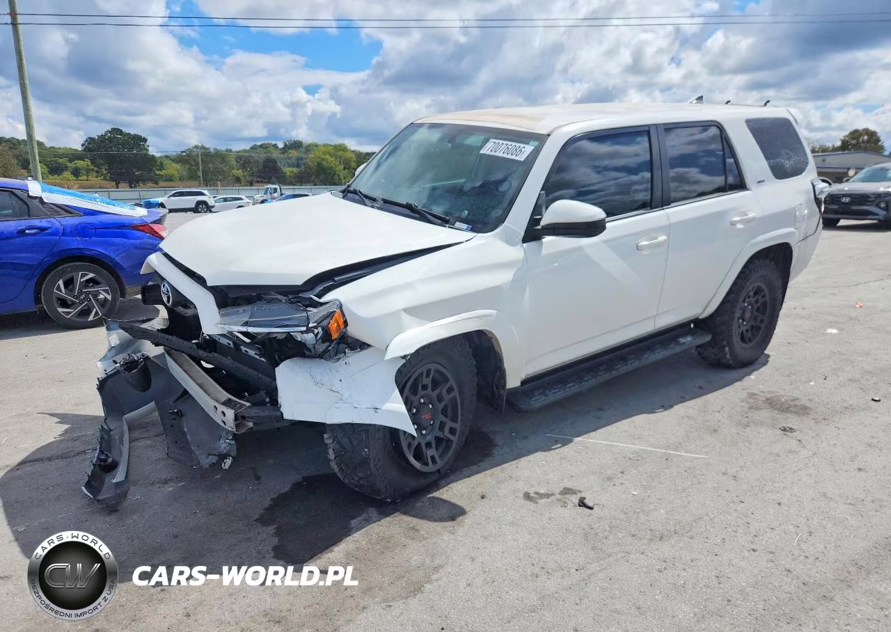 2019 Toyota 4Runner Sr5 – zdjęcie 1 z 13