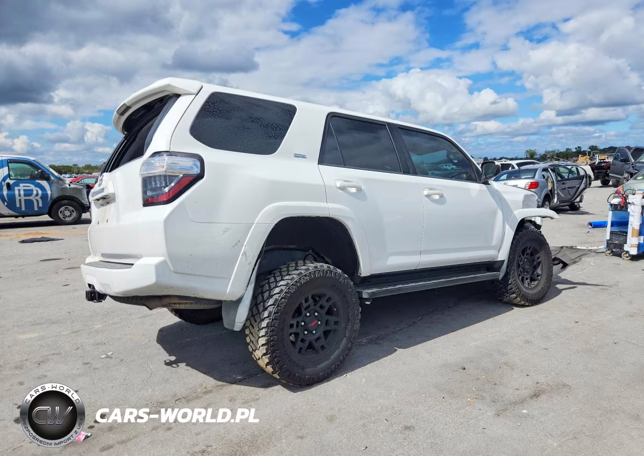 2019 Toyota 4Runner Sr5 VIN:JTEBU5JR8K5633242 - 3