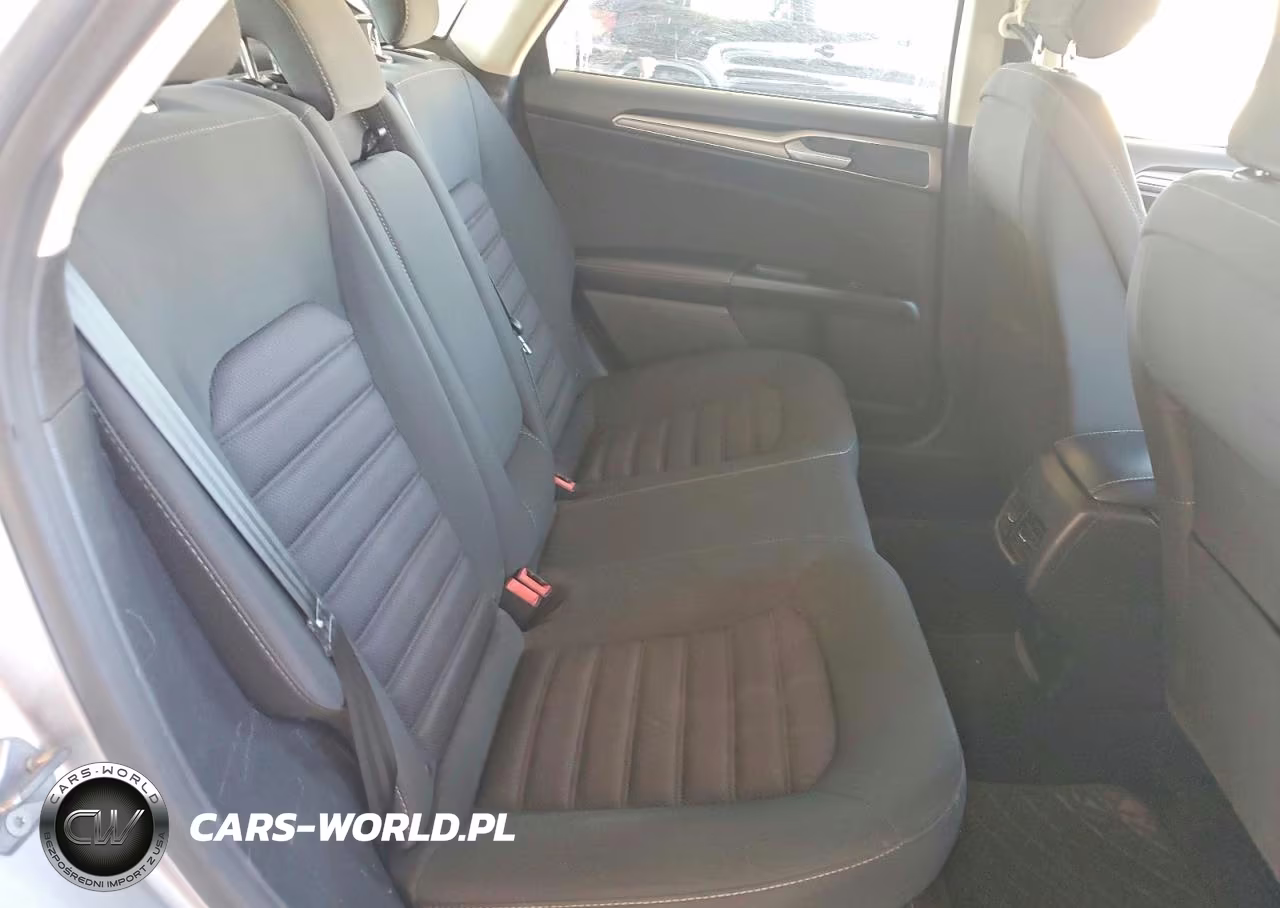 2017 Ford Fusion Se Hybrid VIN:3FA6P0LU4HR374794 - 10