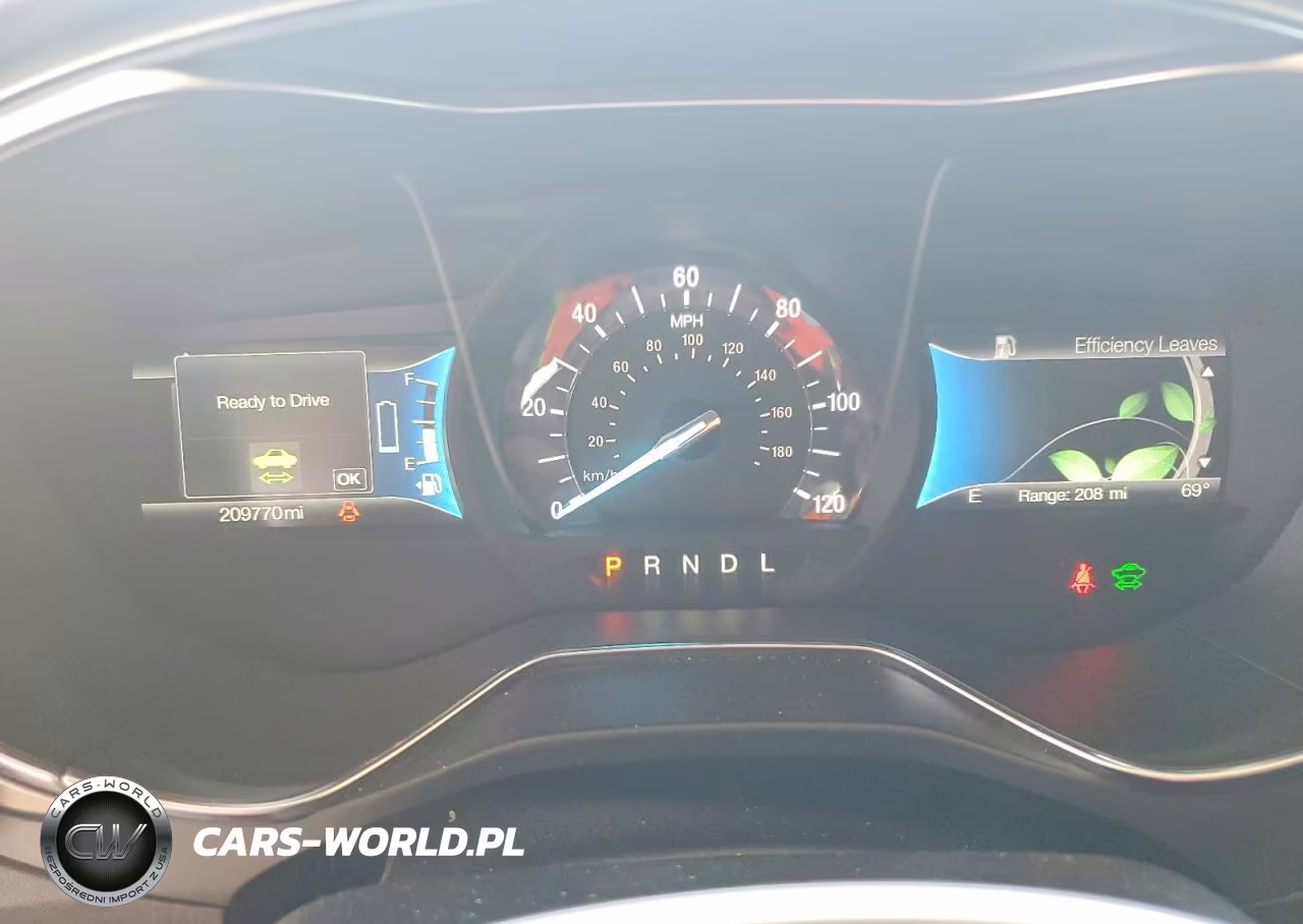 2017 Ford Fusion Se Hybrid VIN:3FA6P0LU4HR374794 - 9
