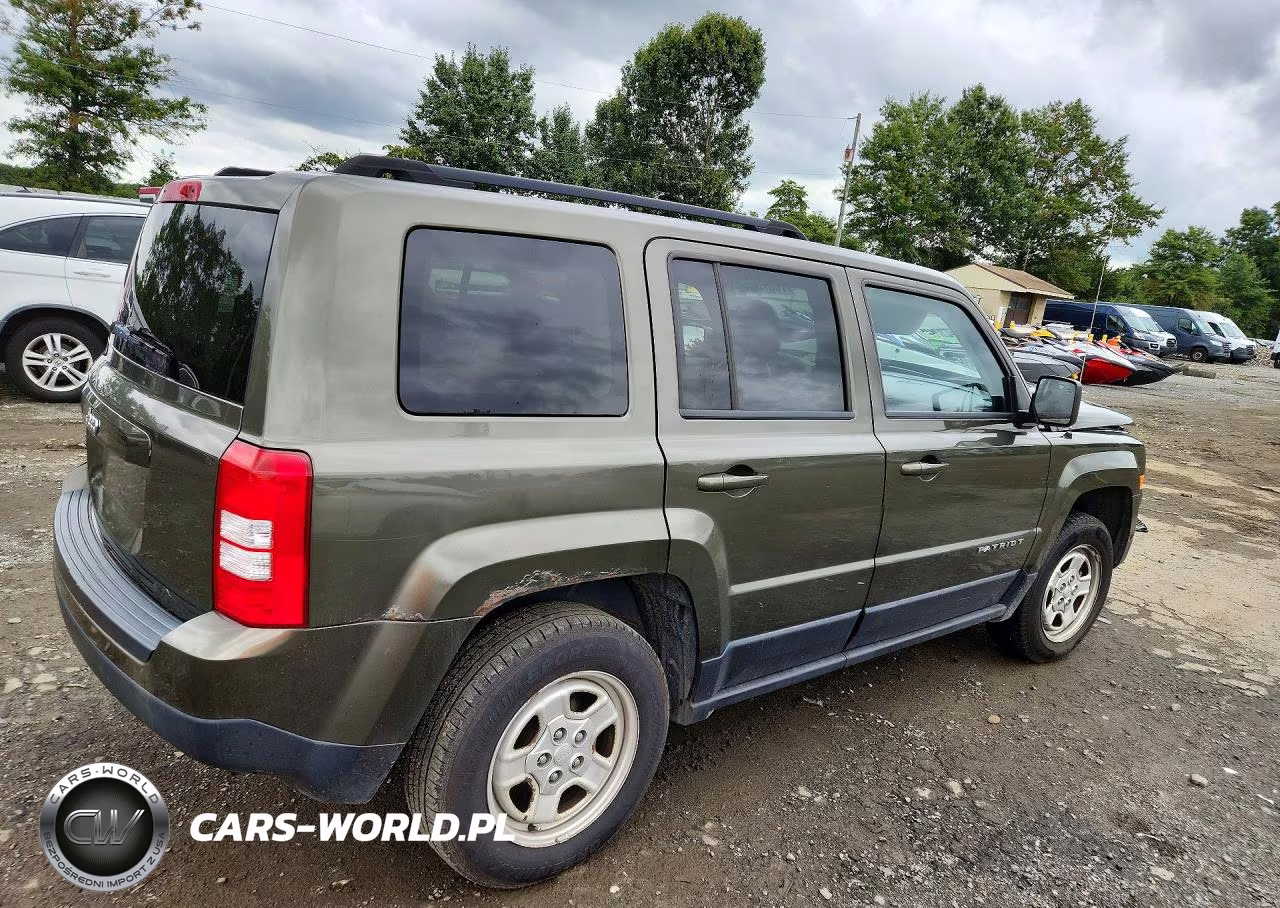 2015 Jeep Patriot Sport VIN:1C4NJRBBXFD283692 - 3