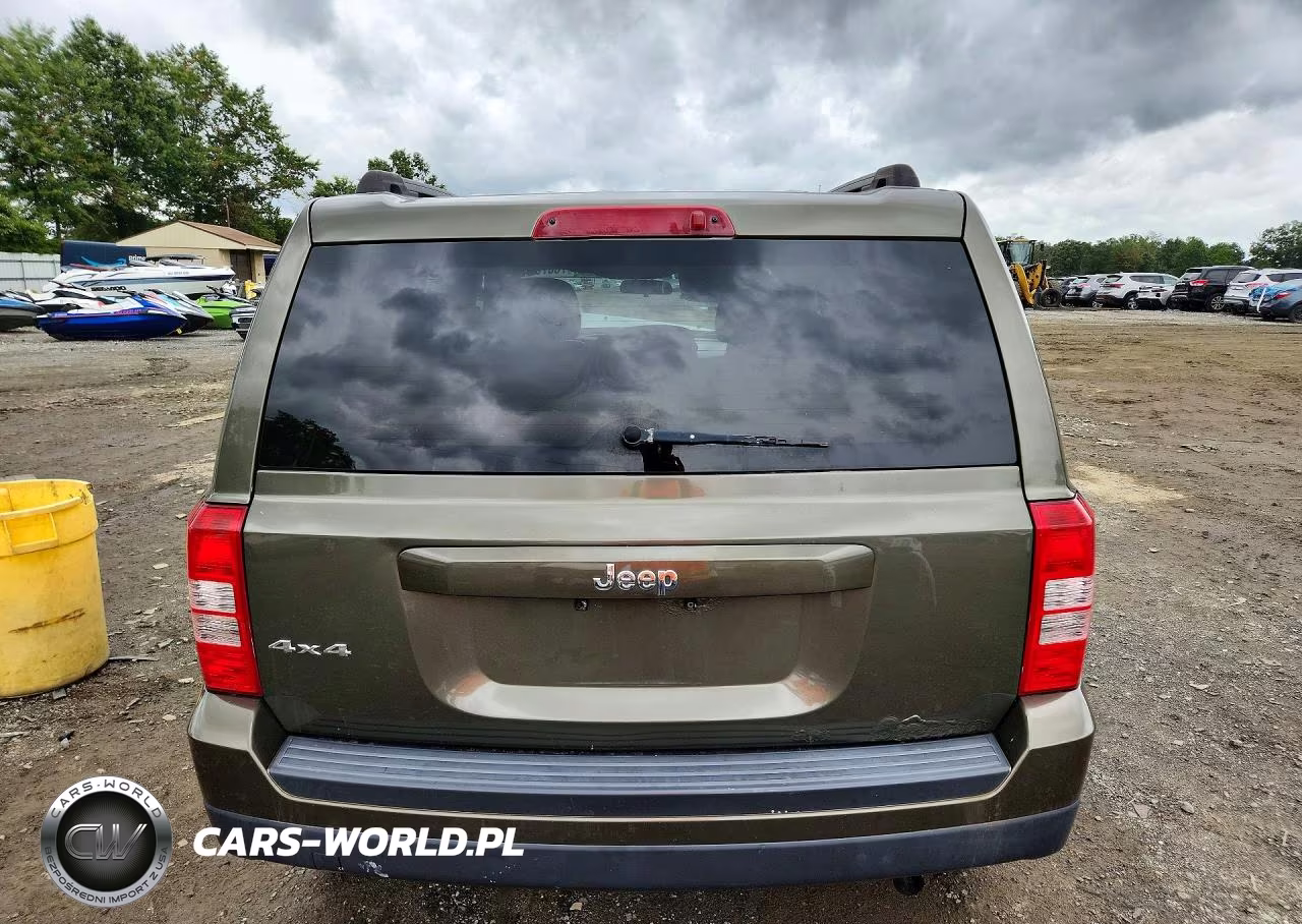 2015 Jeep Patriot Sport VIN:1C4NJRBBXFD283692 - 6