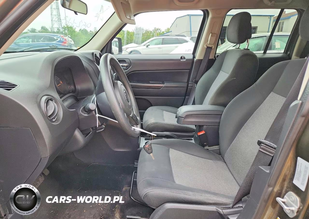2015 Jeep Patriot Sport VIN:1C4NJRBBXFD283692 - 7