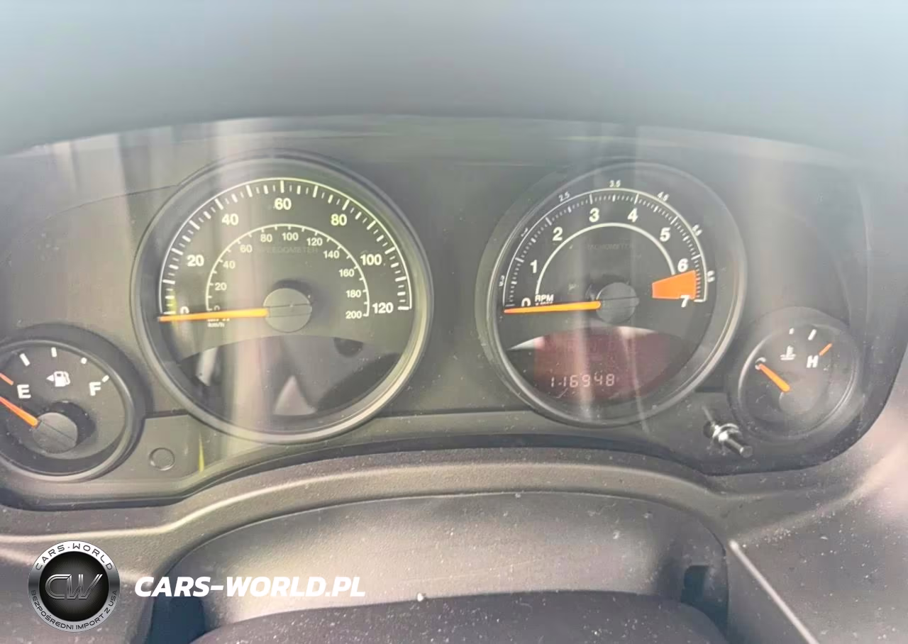 2015 Jeep Patriot Sport VIN:1C4NJRBBXFD283692 - 9