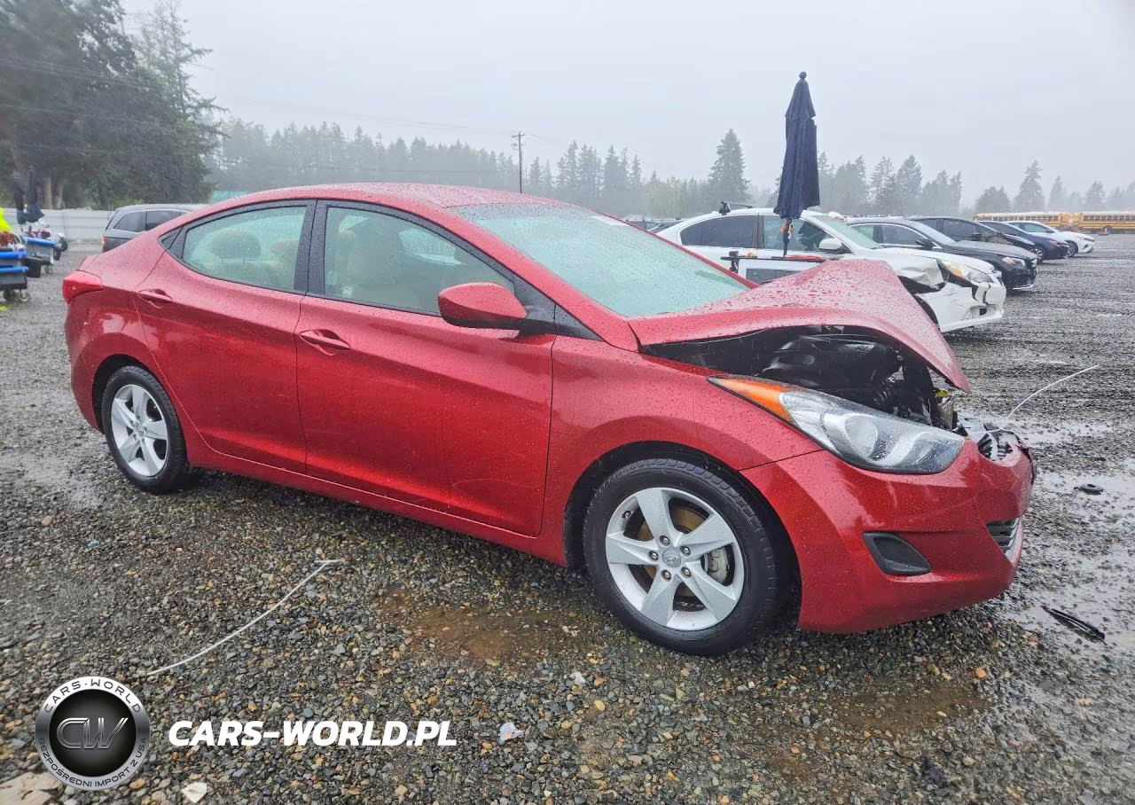 2013 Hyundai Elantra Gls VIN:5NPDH4AE4DH254606 - 4