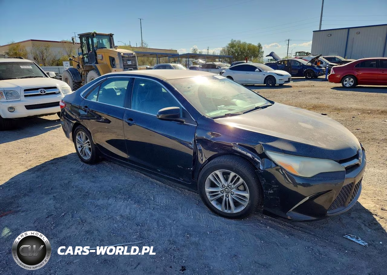 2016 Toyota Camry Se VIN:4T1BF1FK5GU580852 - 4