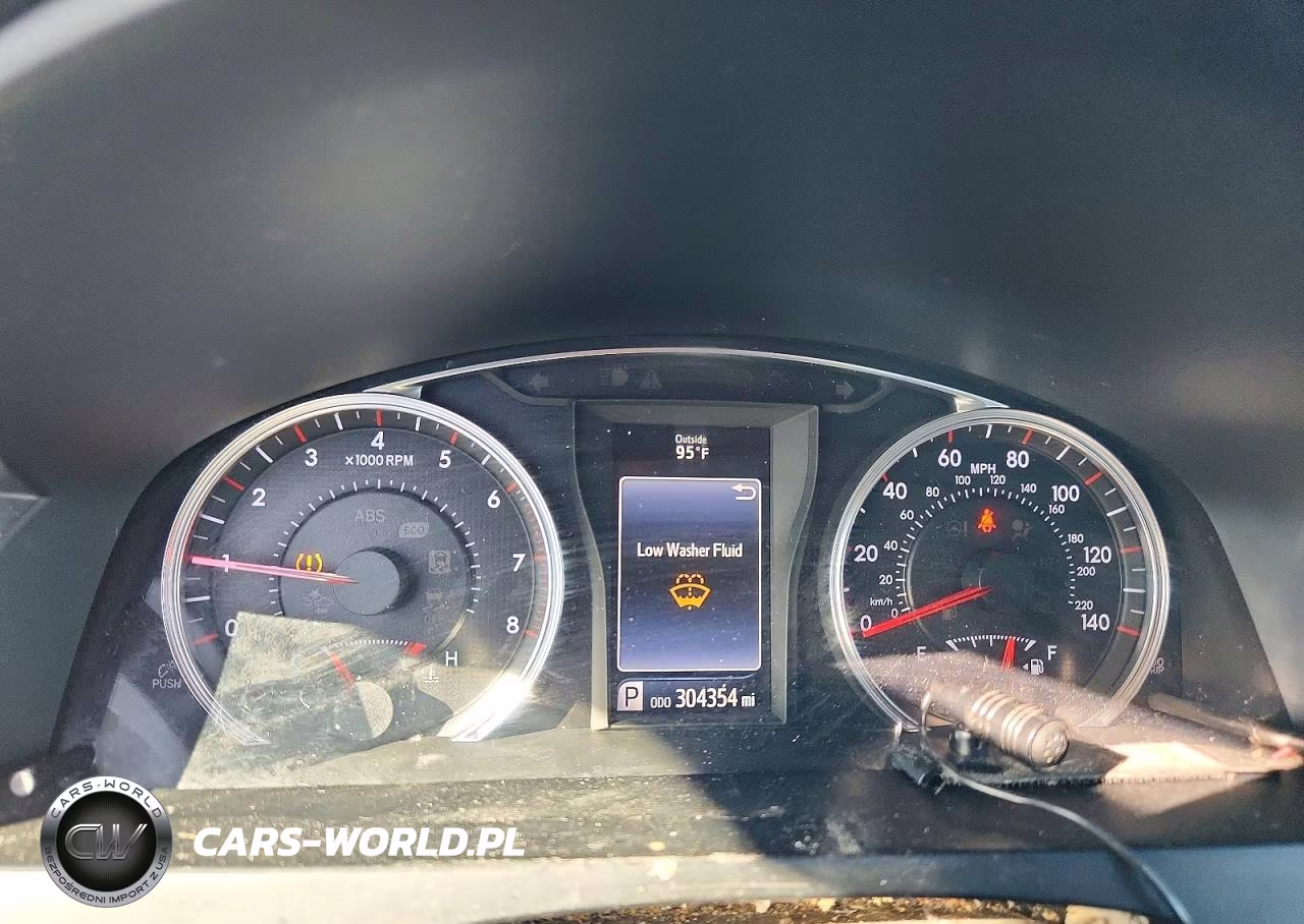2016 Toyota Camry Se VIN:4T1BF1FK5GU580852 - 9