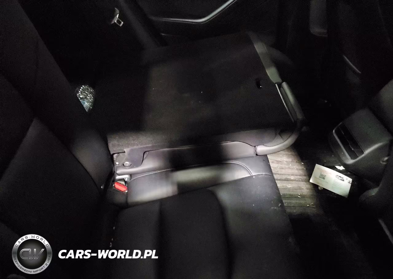 2023 Tesla Model 3 VIN:5YJ3E1EA6PF489439 - 10