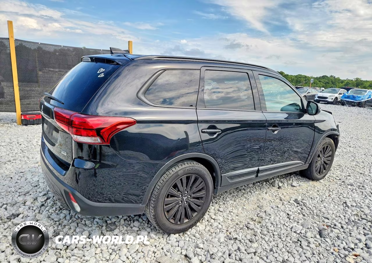 2020 Mitsubishi Outlander Se VIN:JA4AD3A33LZ030932 - 3