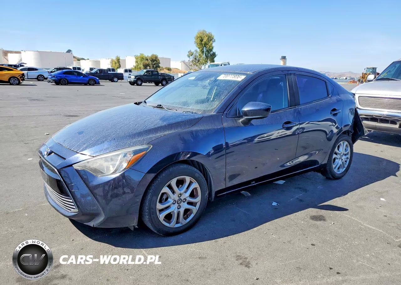 2017 Toyota Yaris Ia Base