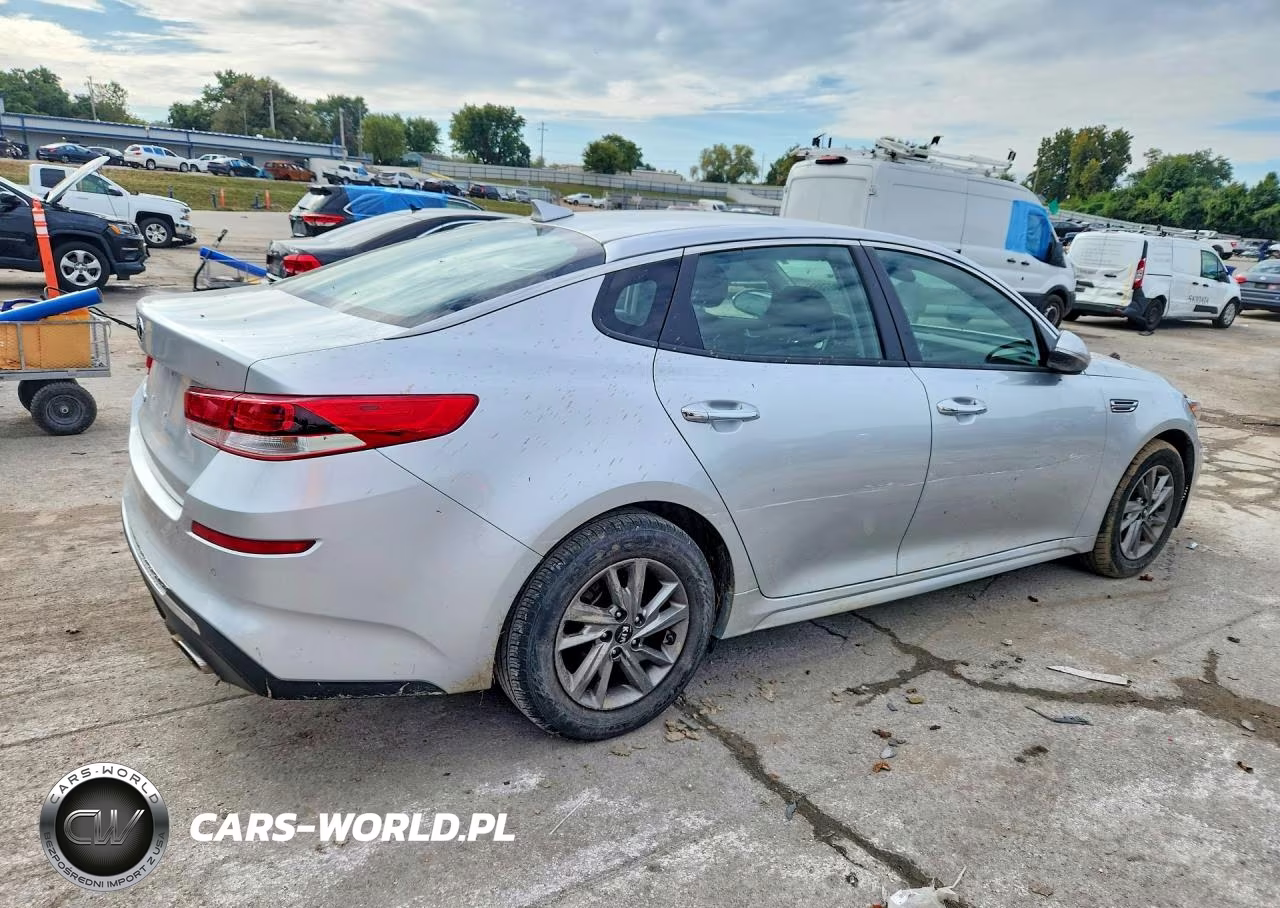 2019 Kia Optima Lx VIN:5XXGT4L3XKG324495 - 3