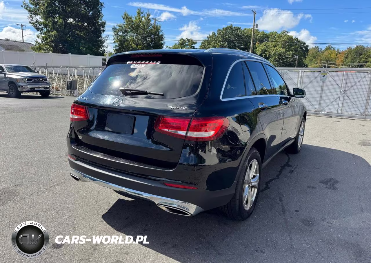 2018 Mercedes-Benz Glc 300 4Matic VIN:WDC0G4KB9JV051237 - 3