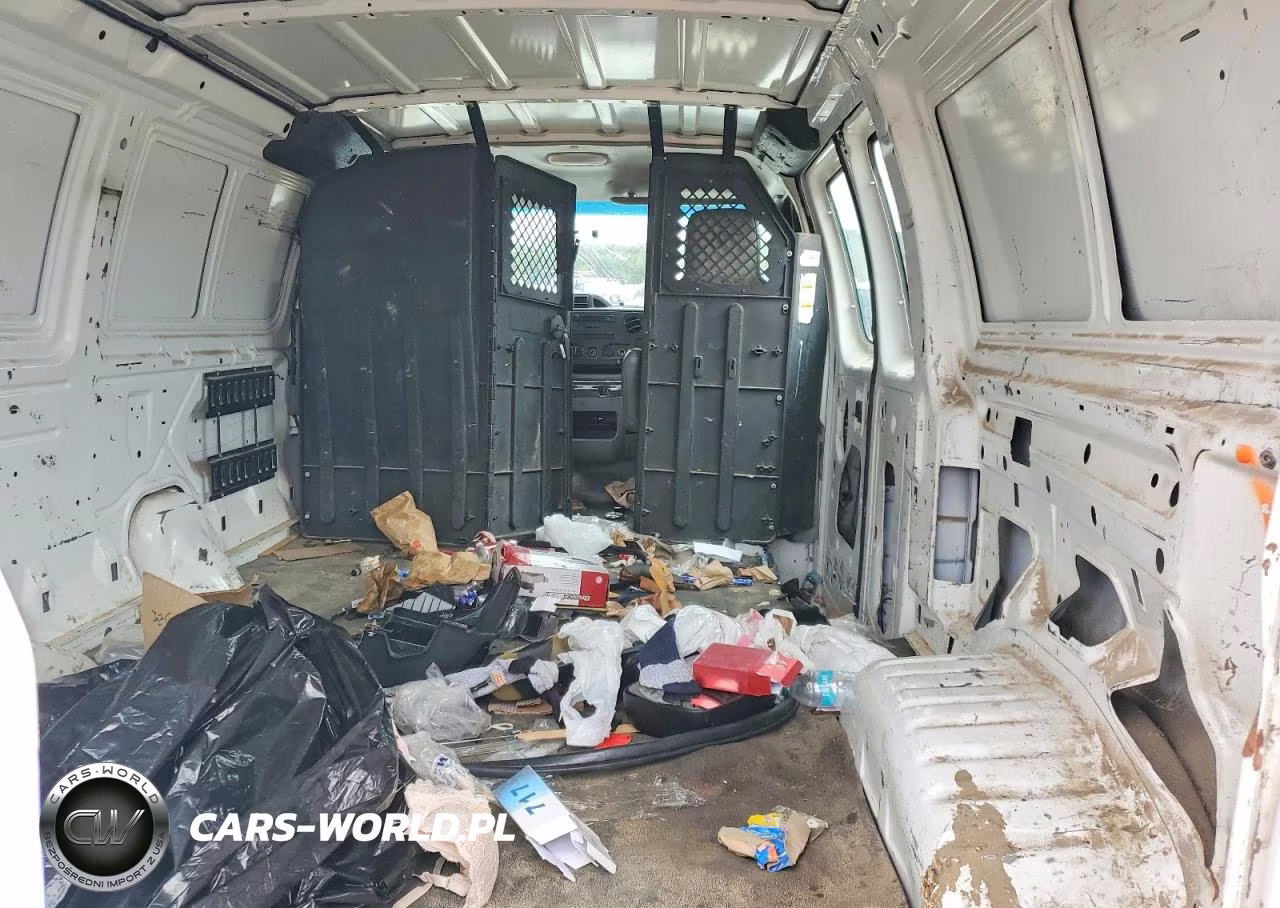 2010 Ford Econoline E250 Van VIN:1FTNE2EL2ADA19097 - 11