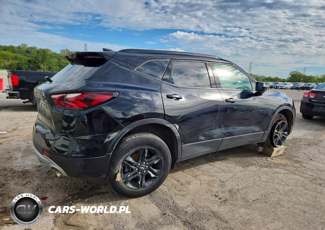 2021 Chevrolet Blazer 2Lt VIN:3GNKBCRS4MS582229 - 3