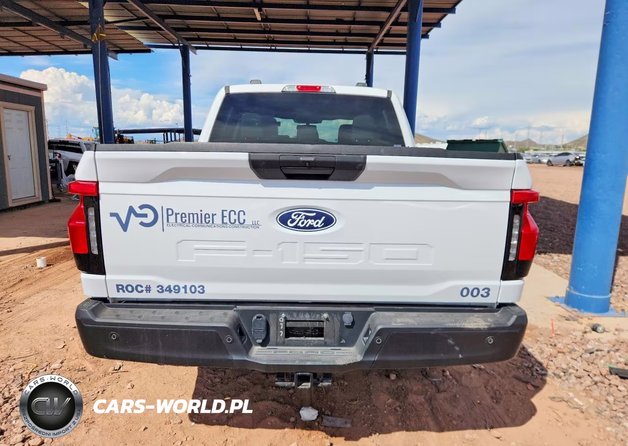 2025 Ford F150 Lightning Pro VIN:1FT6W1B78SWG00077 - 6
