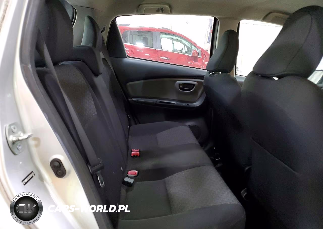 2016 Toyota Yaris 5-Door L VIN:VNKKTUD35GA061657 - 10
