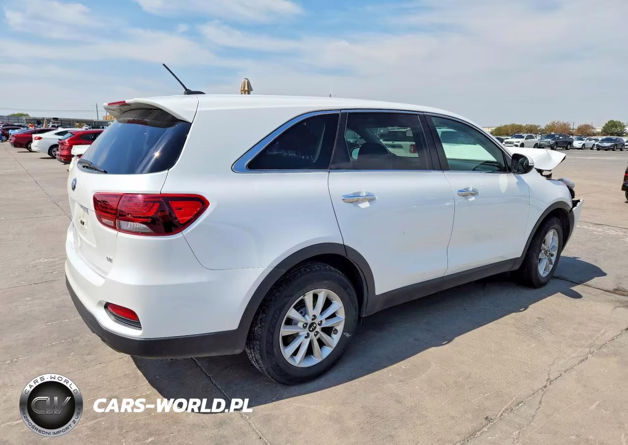 2019 Kia Sorento Lx V6 VIN:5XYPG4A52KG559753 - 3