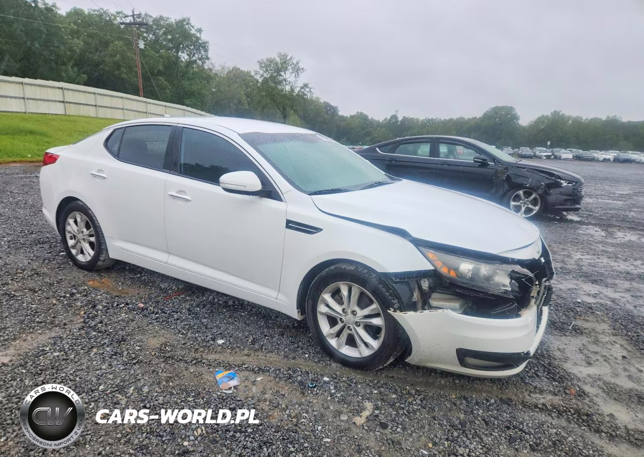 2013 Kia Optima Lx VIN:5XXGM4A75DG224018 - 4