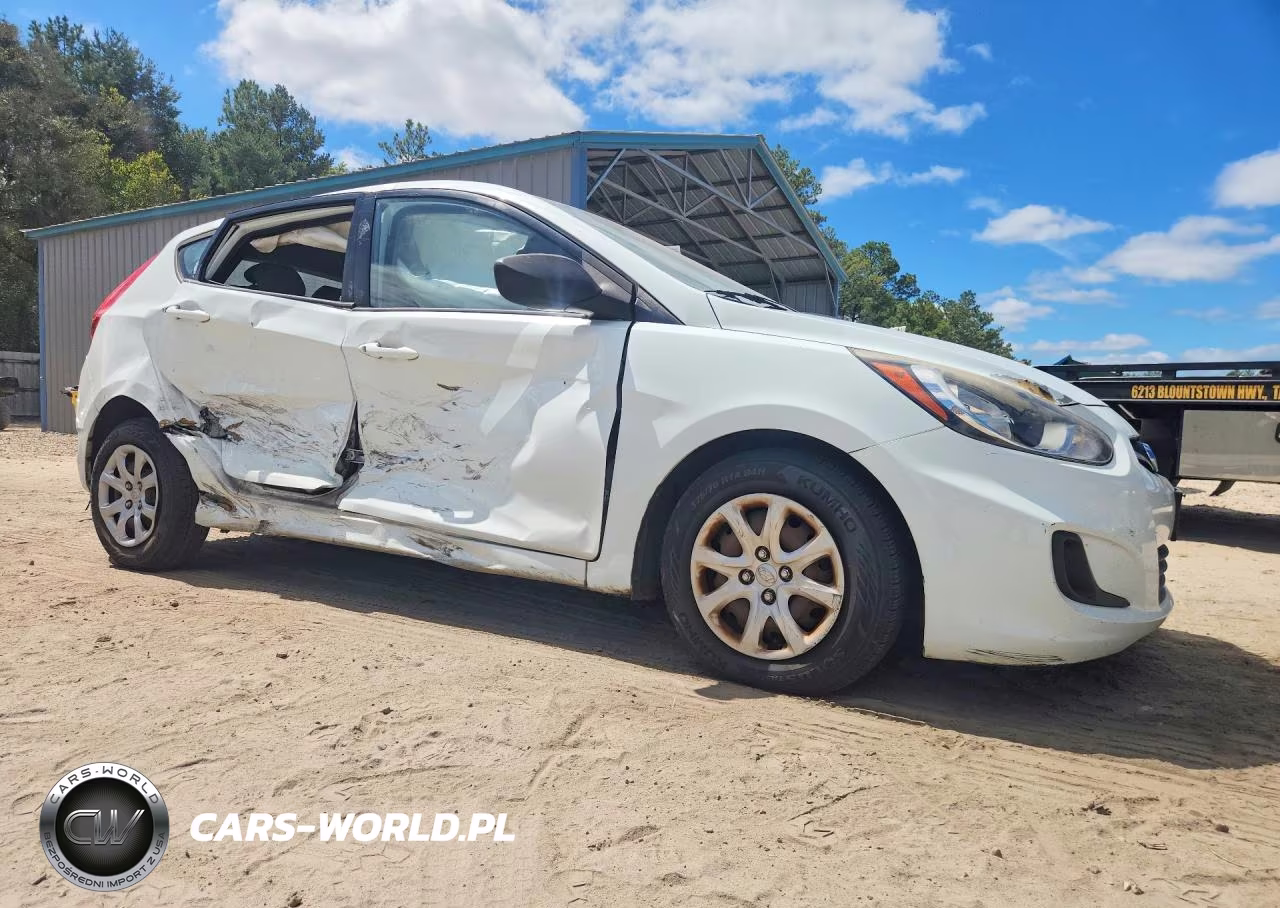 2012 Hyundai Accent Gs VIN:KMHCT5AE4CU012933 - 4