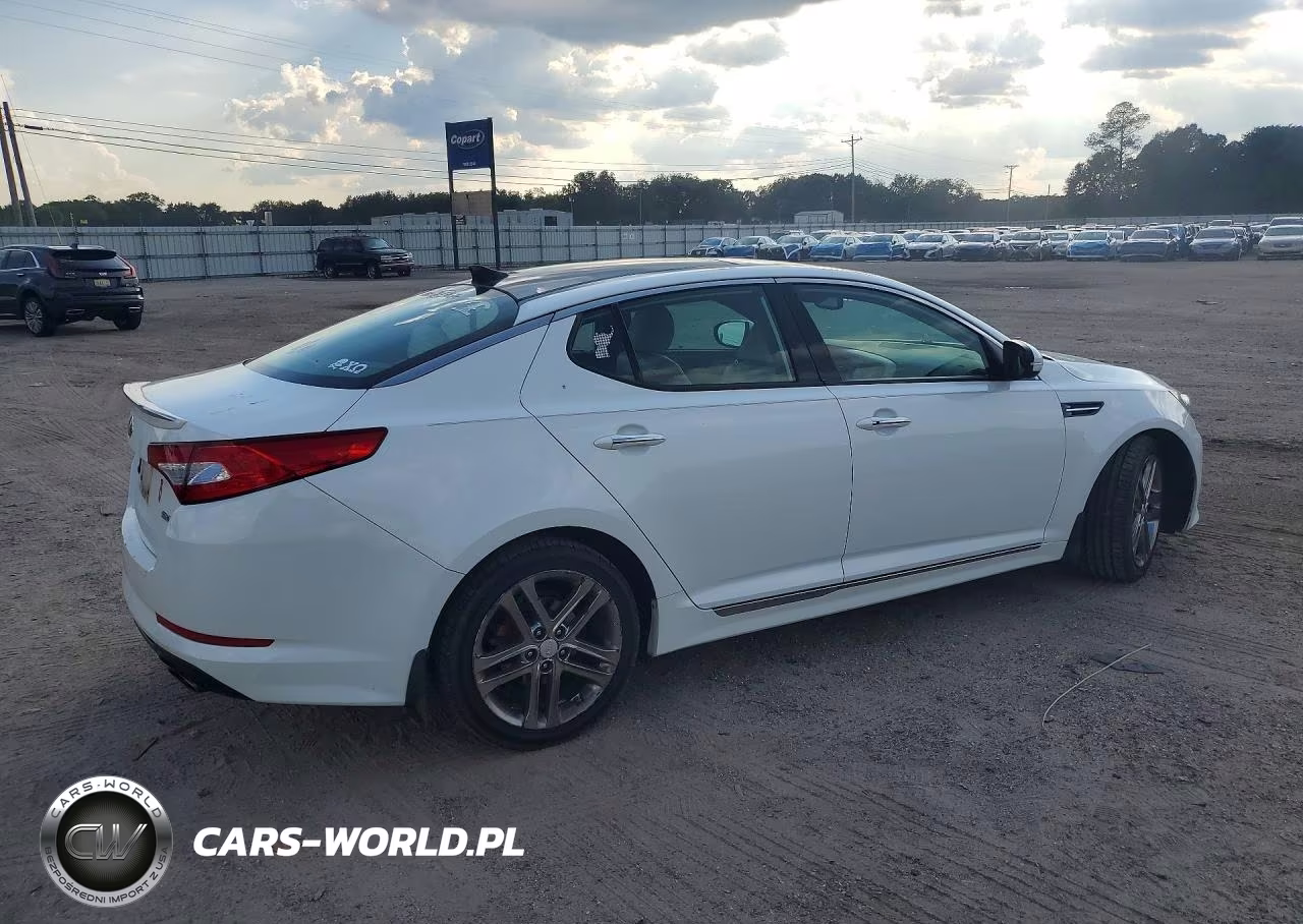 2013 Kia Optima Sx VIN:5XXGR4A66DG116161 - 3