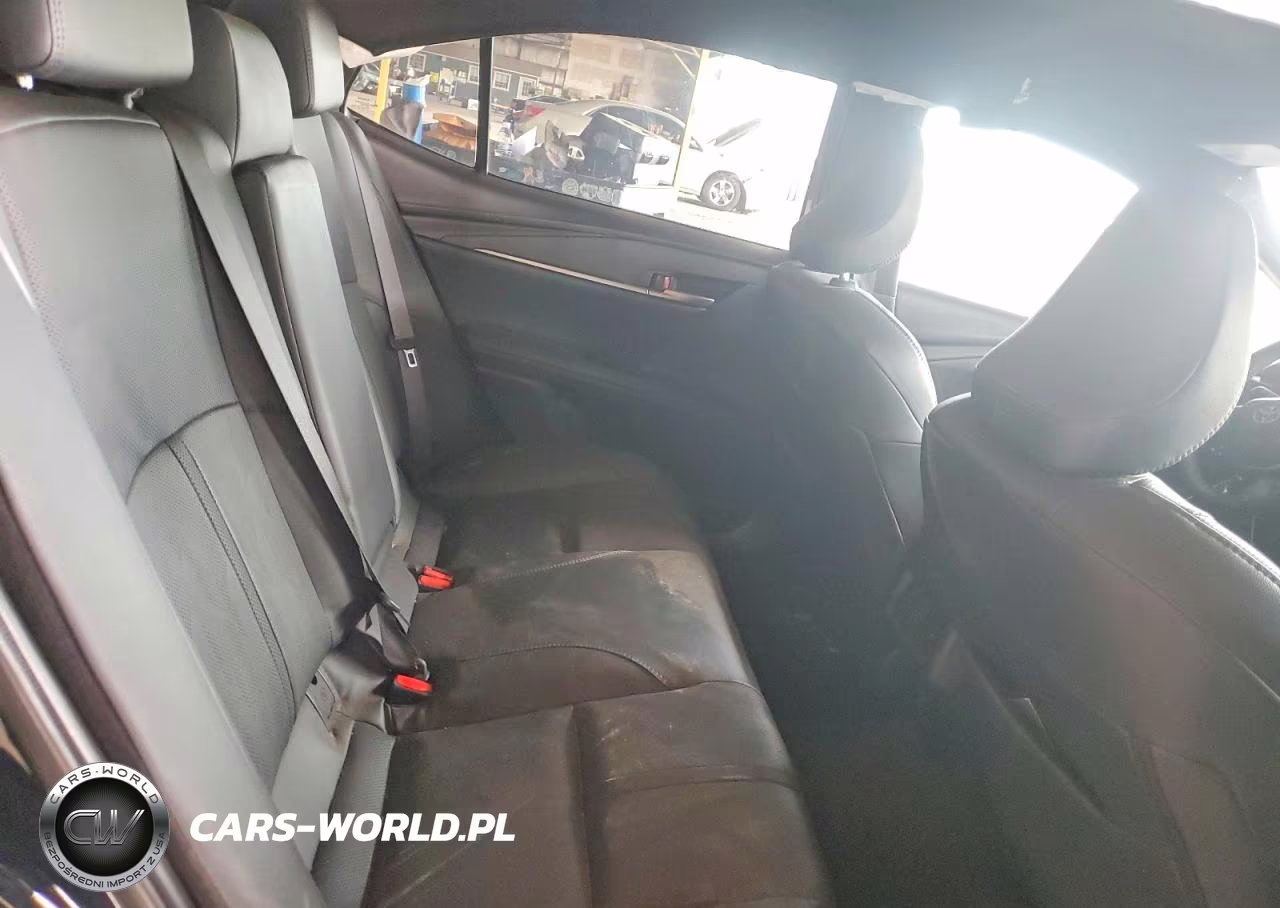 2026 Toyota Camry Xse VIN:4T1DAACK5TU662571 - 10