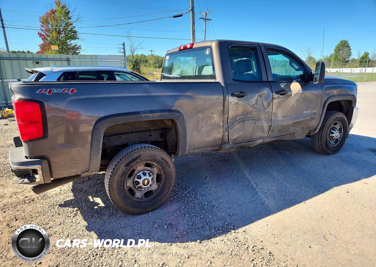 2015 Chevrolet Silverado K2500 Heavy Duty VIN:1GC2KUEG1FZ124069 - 3