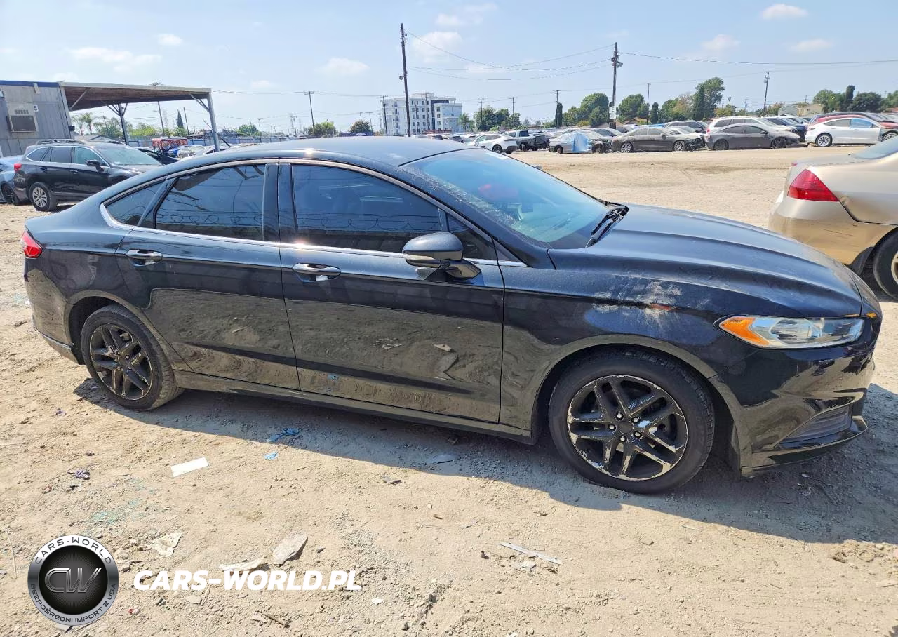 2014 Ford Fusion Se VIN:3FA6P0HD8ER330205 - 4