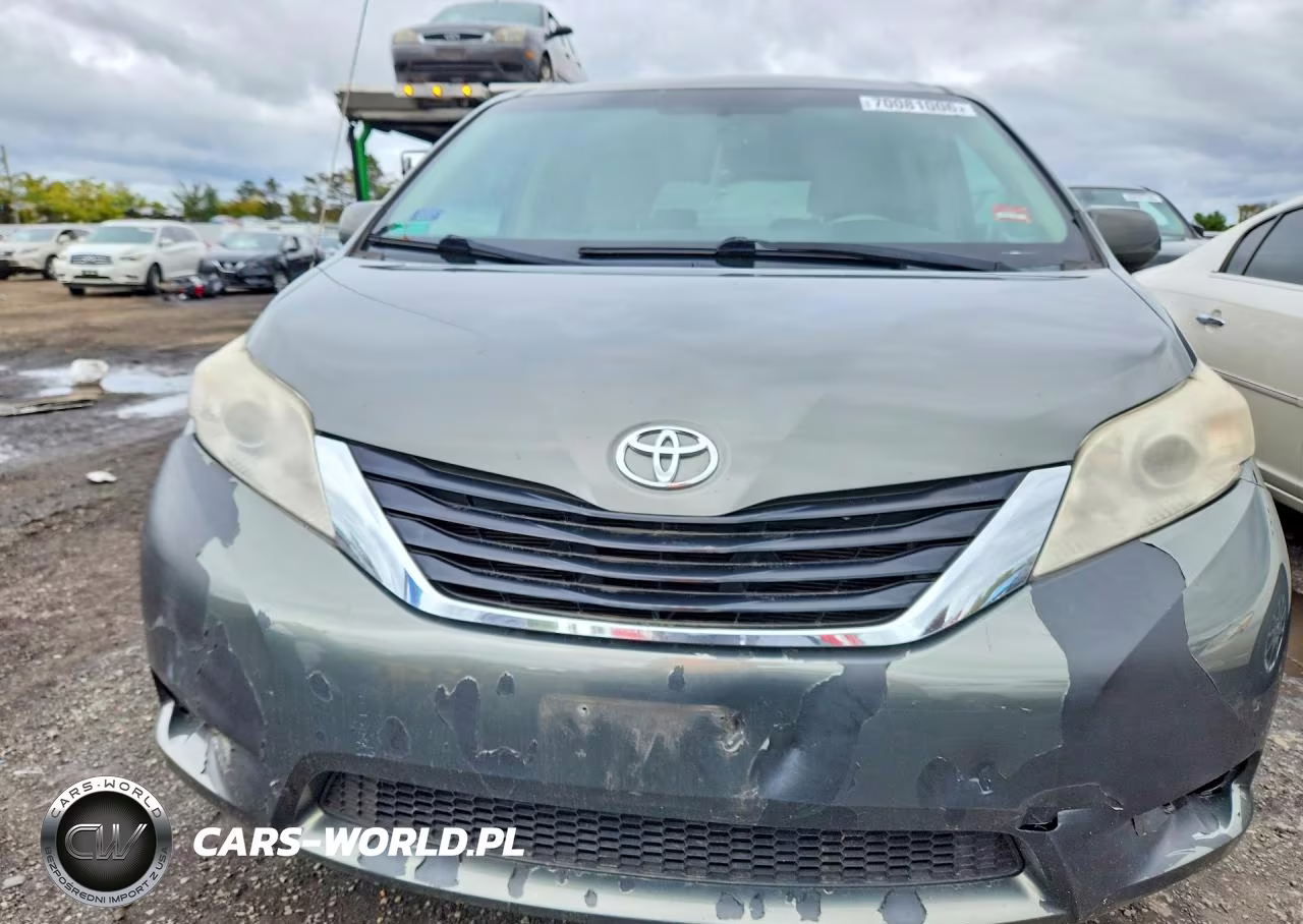 2011 Toyota Sienna Le VIN:5TDKK3DC3BS079043 - 5