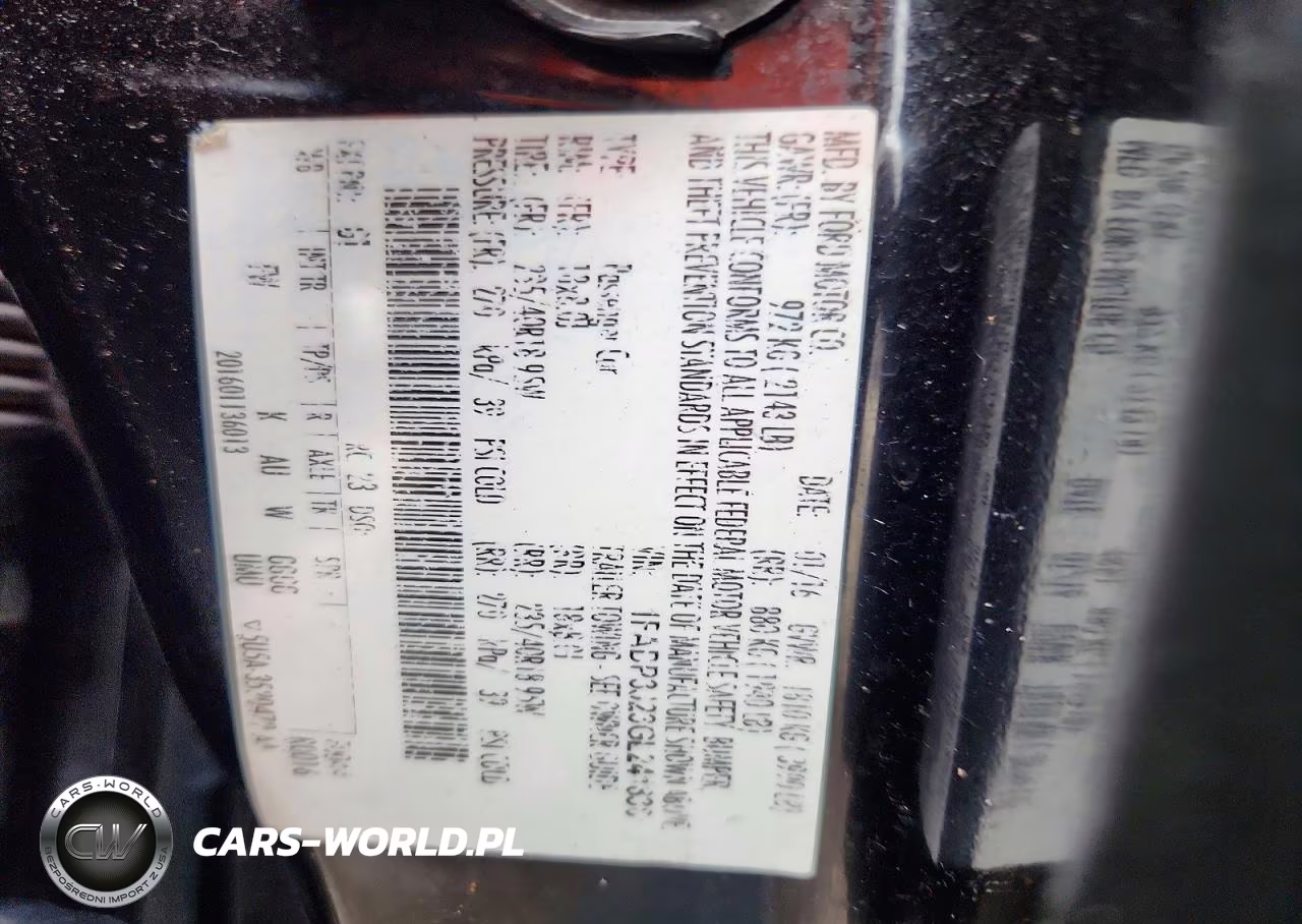 2016 Ford Focus Titanium VIN:1FADP3J23GL241838 - 12