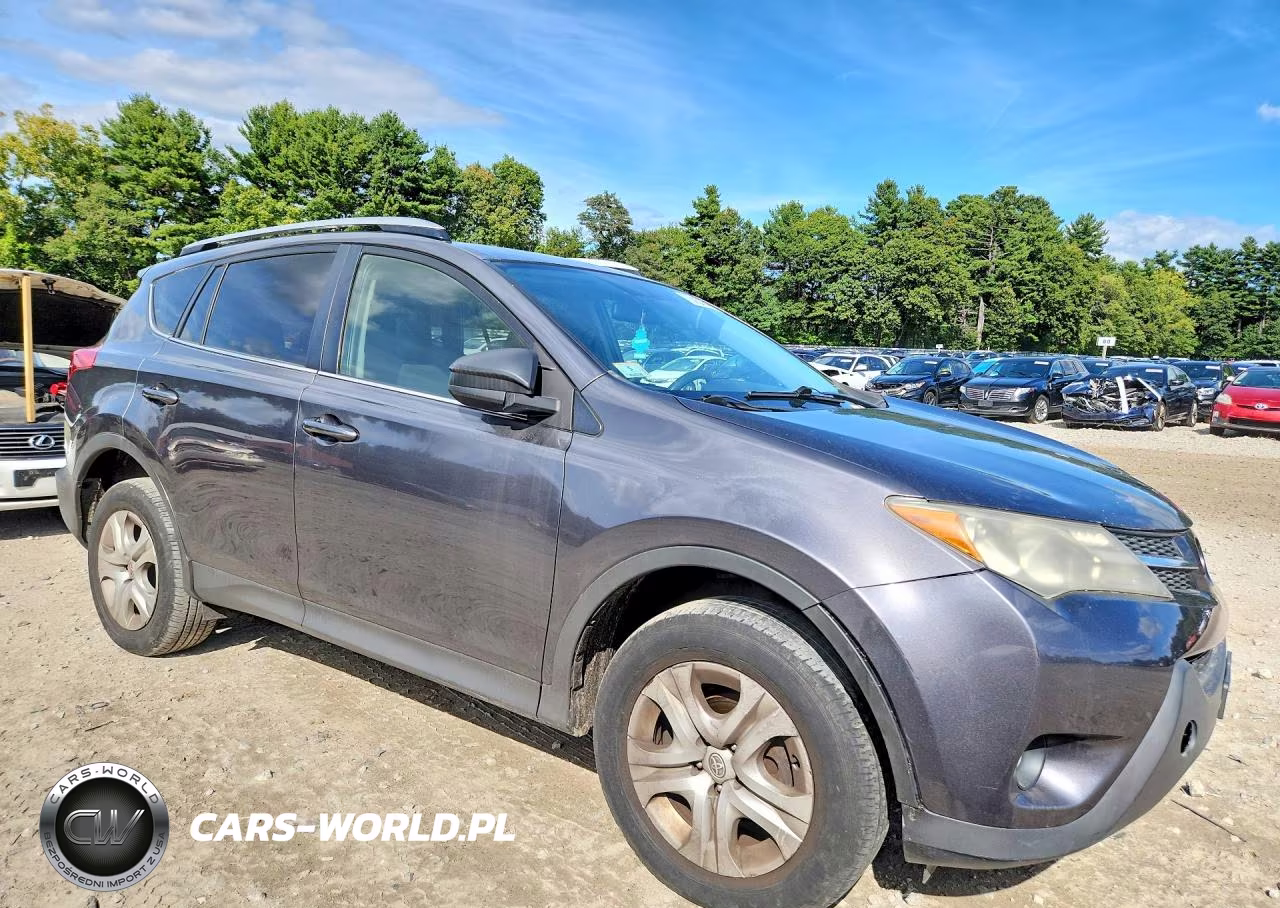 2015 Toyota Rav4 Le VIN:JTMBFREV6FJ033751 - 4