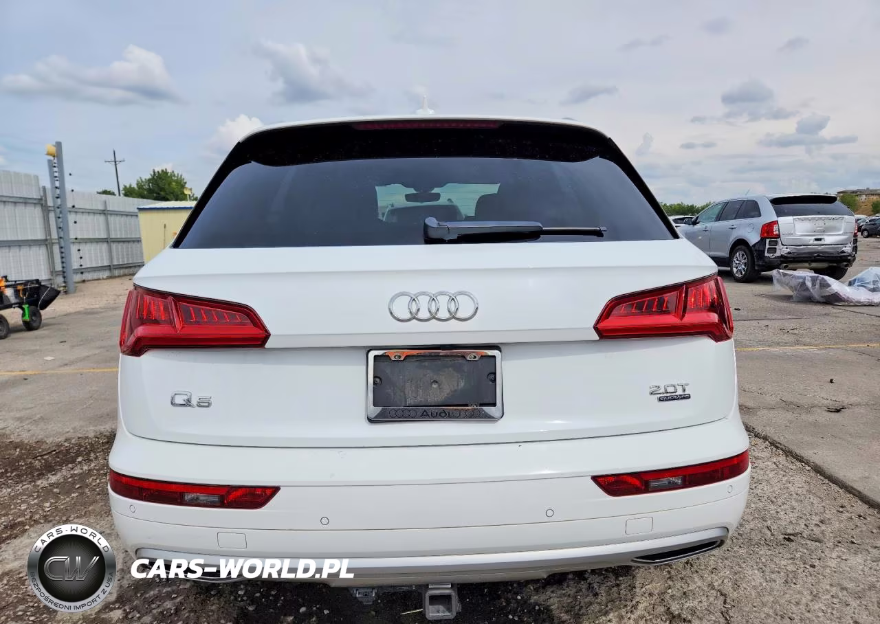 2018 Audi Q5 Premium Plus VIN:WA1BNAFY2J2076512 - 6