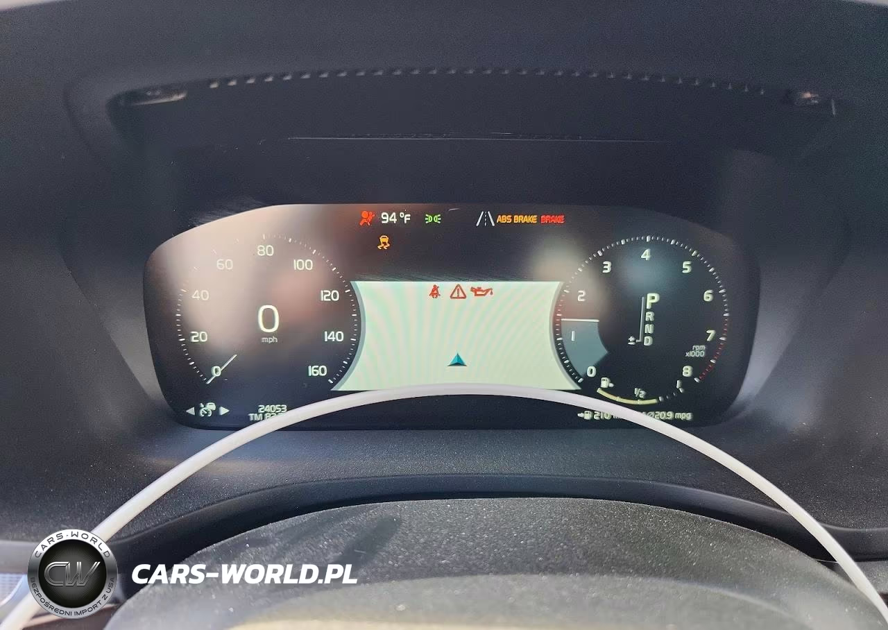 2019 Volvo S60 T5 R-Design VIN:7JR102FM1KG007139 - 9