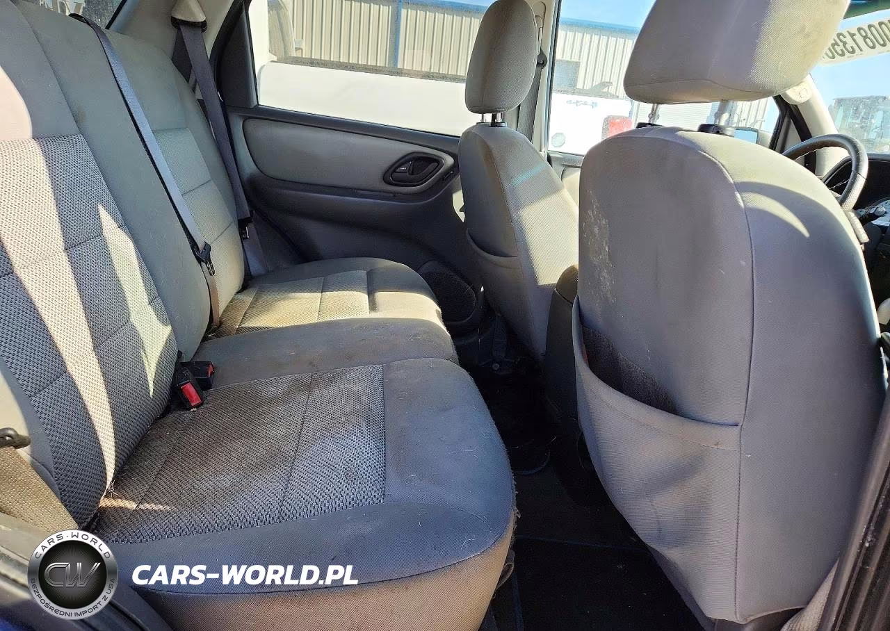 2007 Ford Escape Xlt VIN:1FMCU93117KA41726 - 11