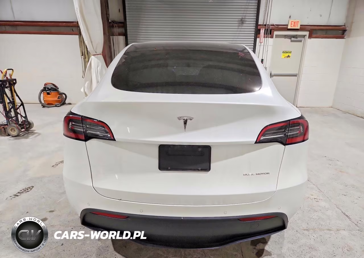 2022 Tesla Model Y VIN:7SAYGAEE1NF518882 - 6