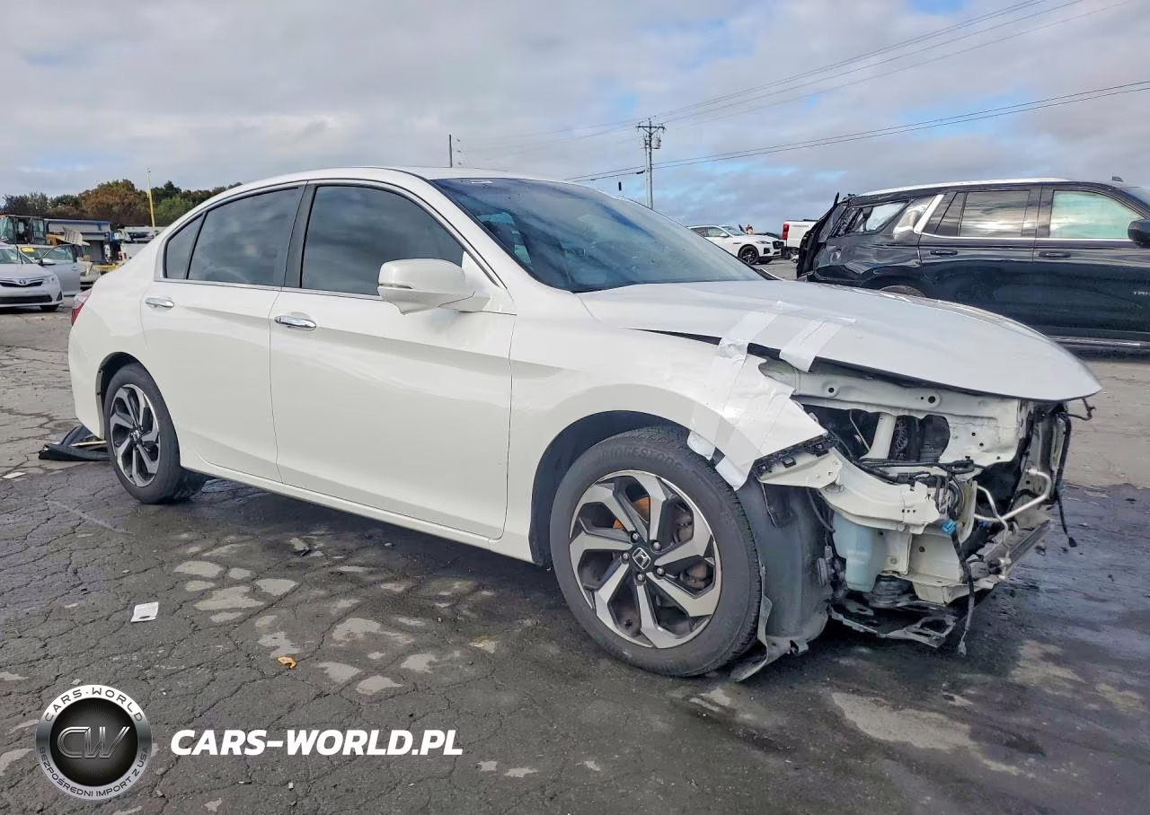 2017 Honda Accord Ex VIN:1HGCR2F74HA151725 - 4