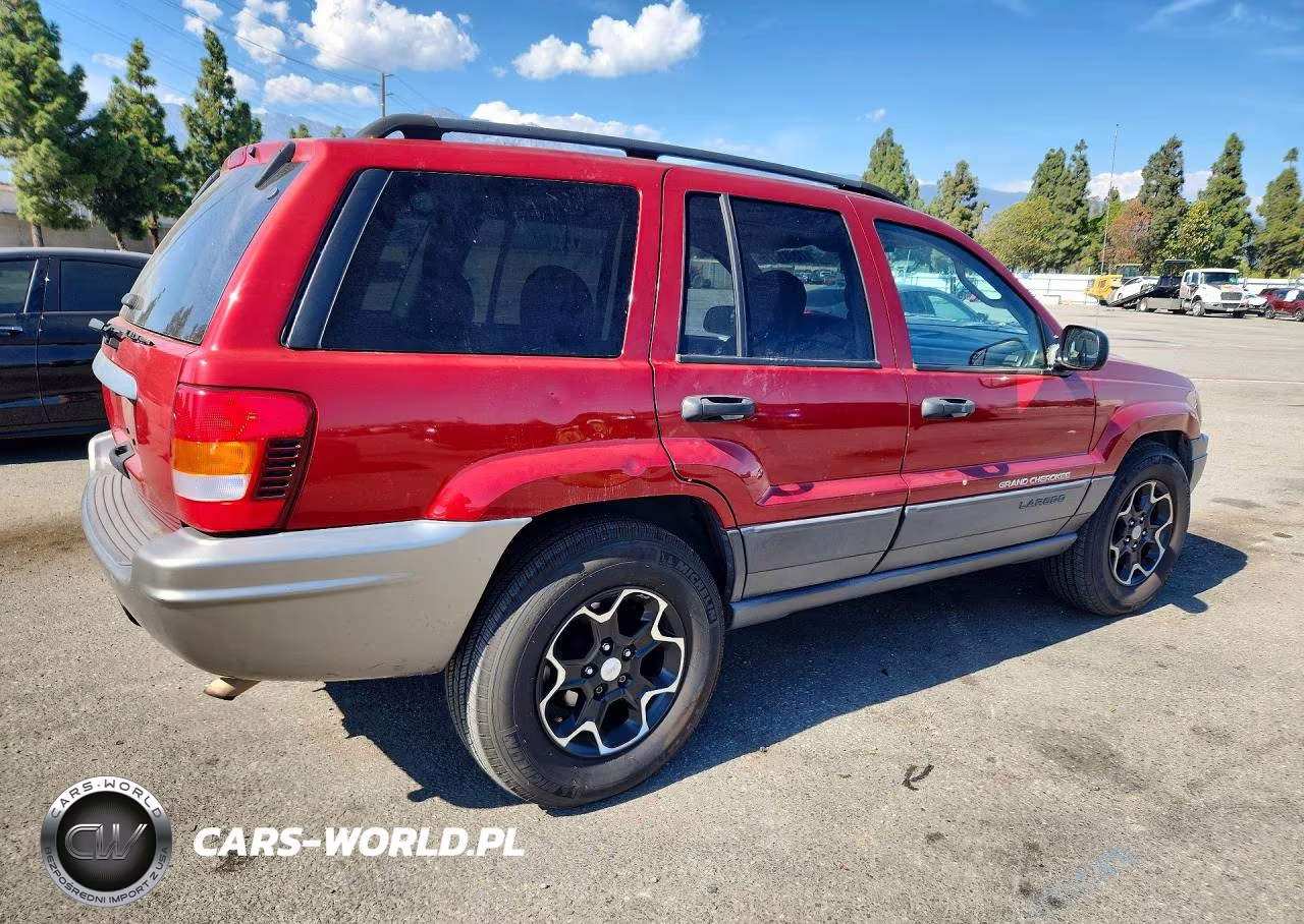 2004 Jeep Grand Cherokee Laredo VIN:1J4GW48S84C239126 - 3