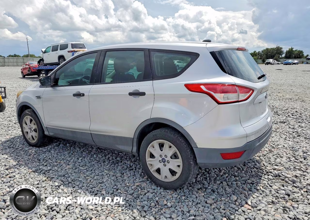 2013 Ford Escape S VIN:1FMCU0F76DUC98912 - 2