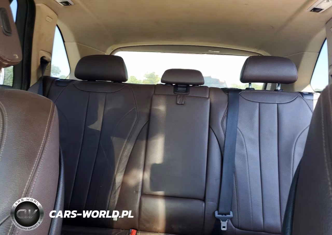 2015 BMW X5 xDrive35I VIN:5UXKR0C54F0K63265 - 10