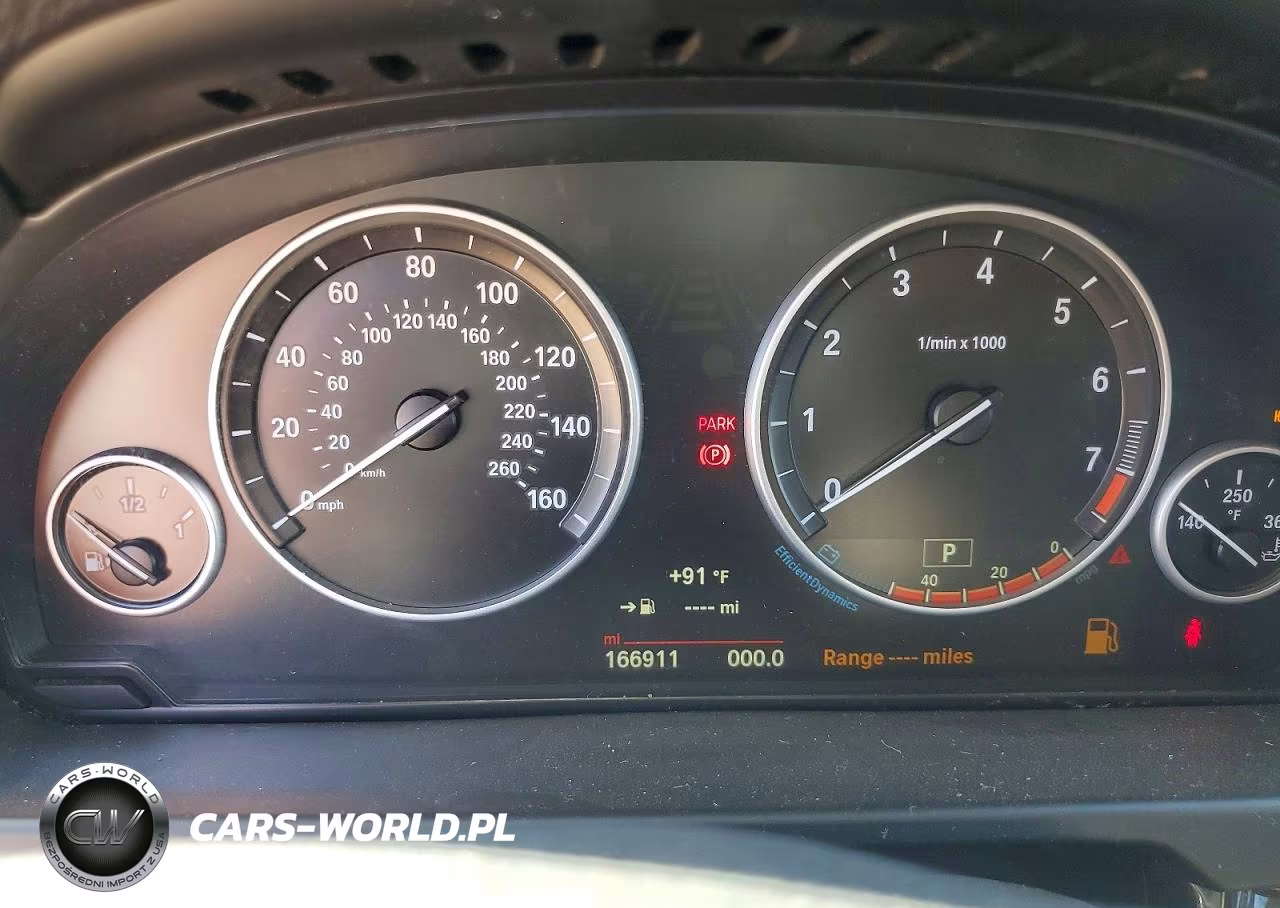 2015 BMW X5 xDrive35I VIN:5UXKR0C54F0K63265 - 9