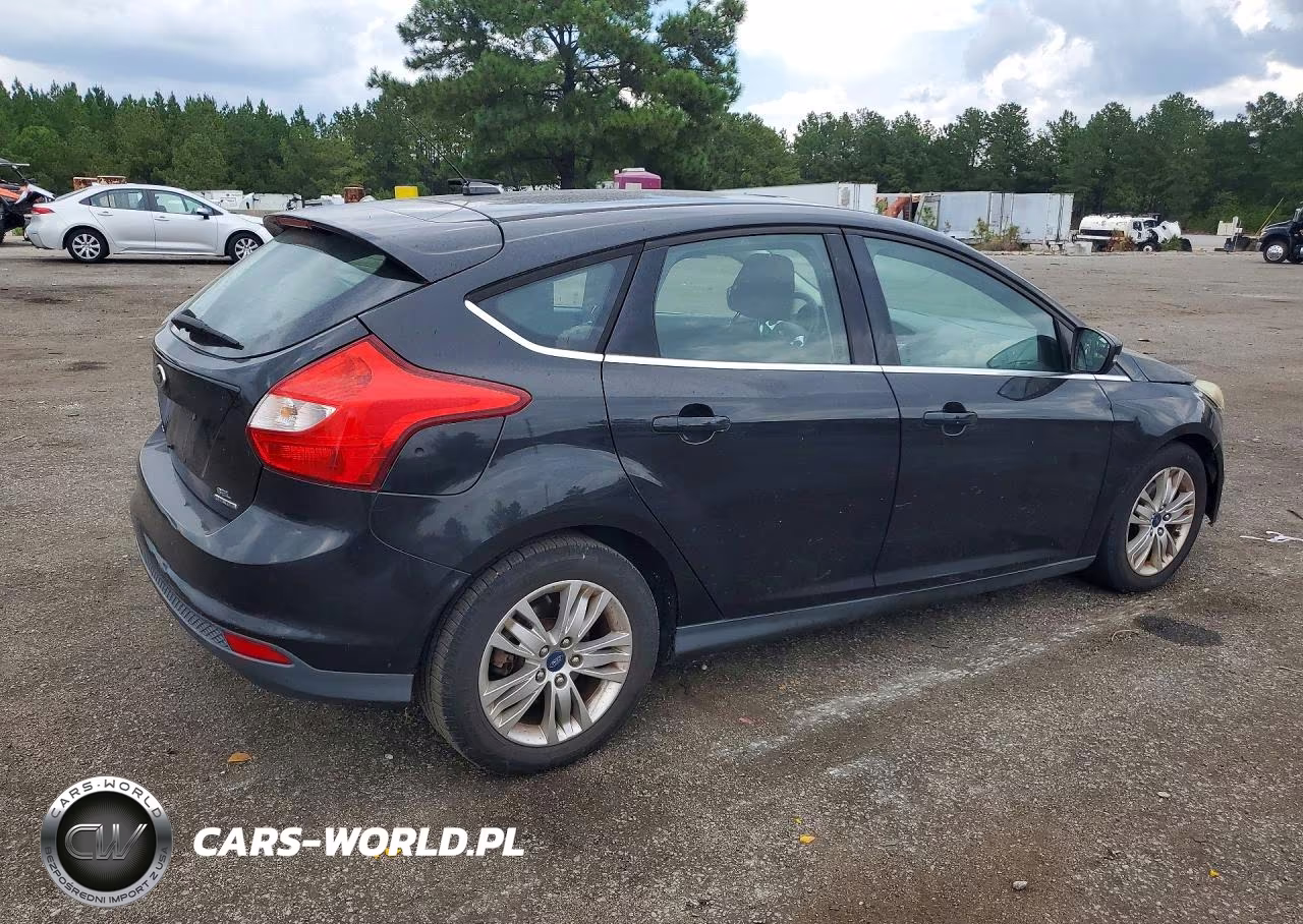 2012 Ford Focus Sel VIN:1FAHP3M25CL373894 - 3