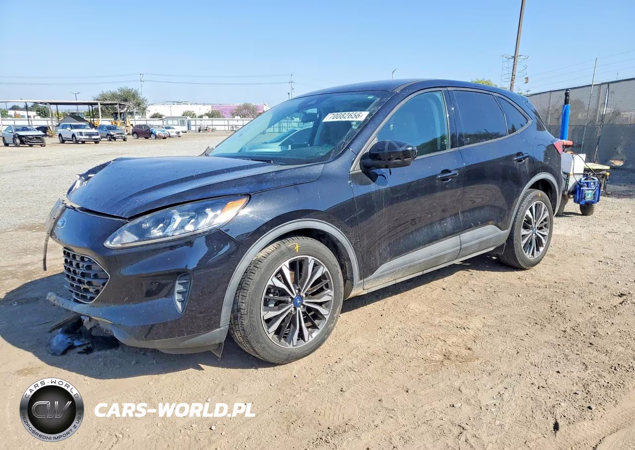 2021 Ford Escape Se