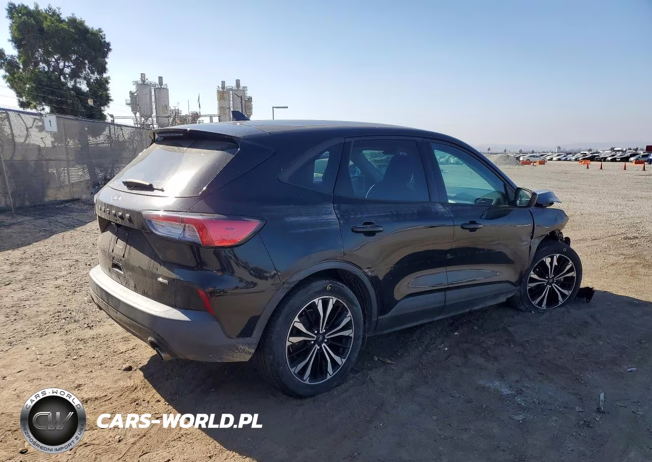2021 Ford Escape Se VIN:1FMCU0BZXMUA19257 - 3