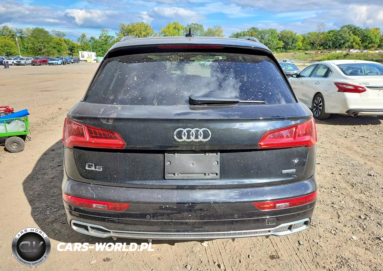 2020 Audi Q5 E Premium Plus VIN:WA1E2AFY9L2064382 - 6