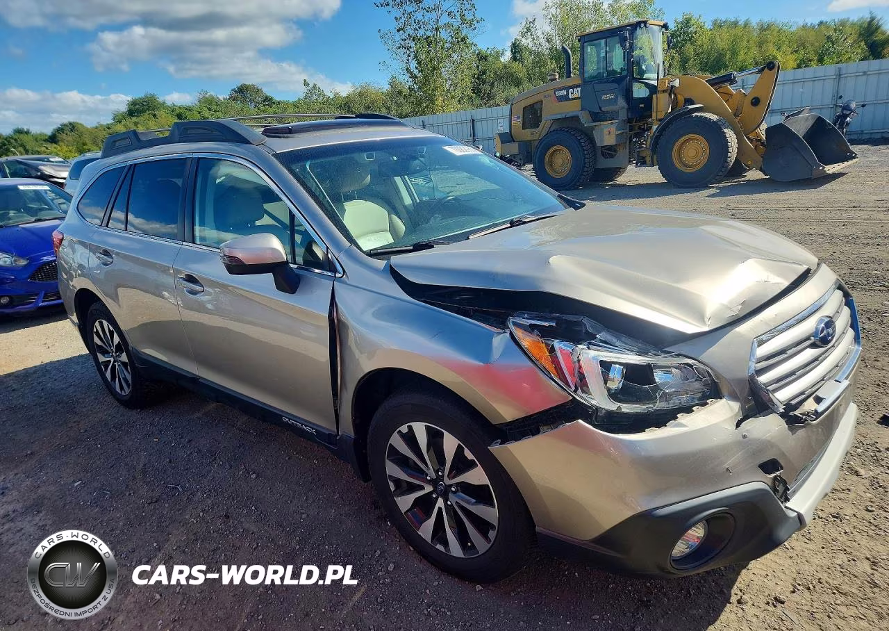 2015 Subaru Outback 3.6R Limited VIN:4S4BSENC7F3288671 - 4