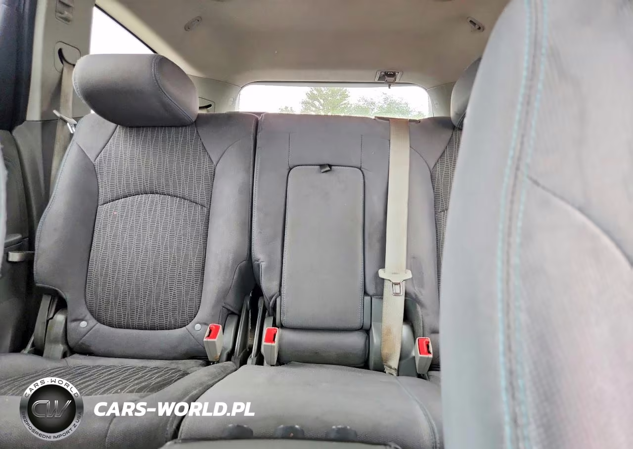 2013 Chevrolet Traverse Ls VIN:1GNKRFED8DJ251644 - 10