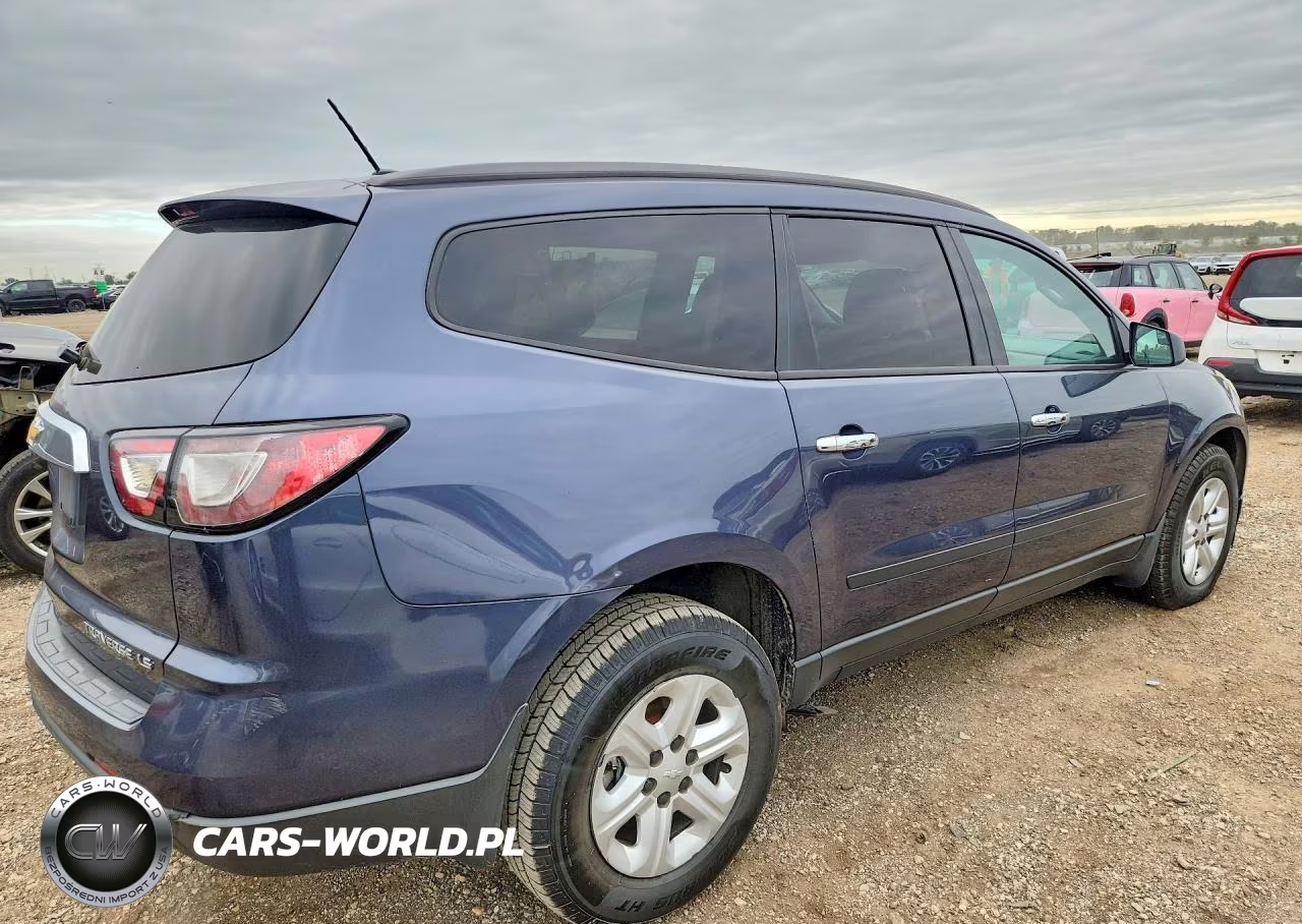 2013 Chevrolet Traverse Ls VIN:1GNKRFED8DJ251644 - 3