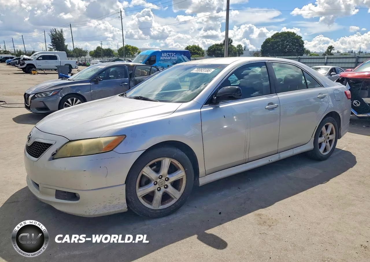 2008 Toyota Camry Se – zdjęcie 1 z 12