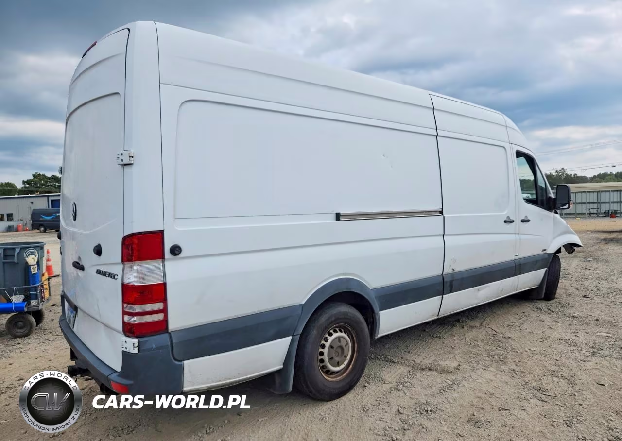 2013 Mercedes-Benz Sprinter 2500 VIN:WD3PE8CCXD5770181 - 3