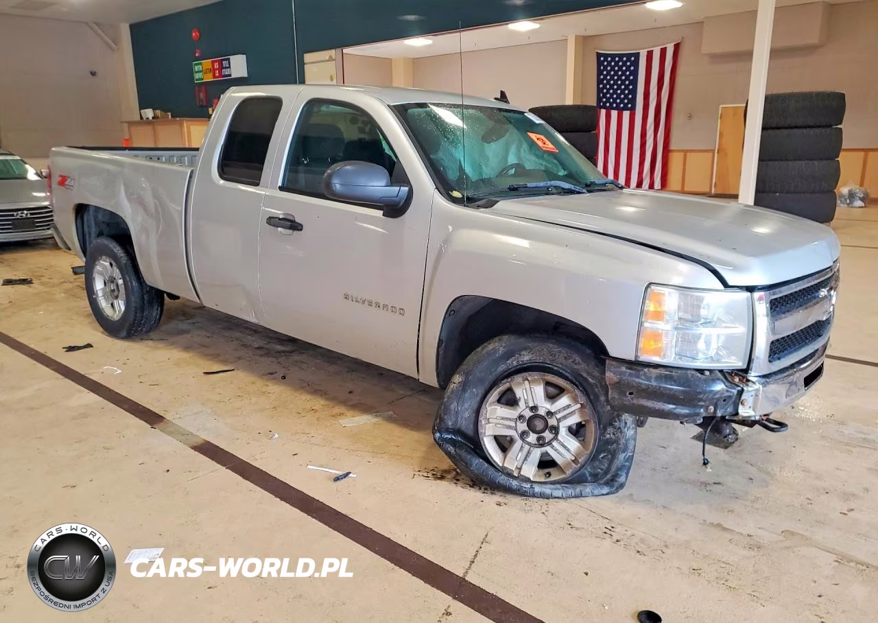 2011 Chevrolet Silverado K1500 Lt VIN:1GCRKSE33BZ278471 - 4